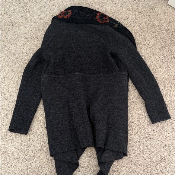 Peruvian Link Alpaca Collection Floral Patterned Sweater Fantasia Cardigan small - Picture 5 of 5